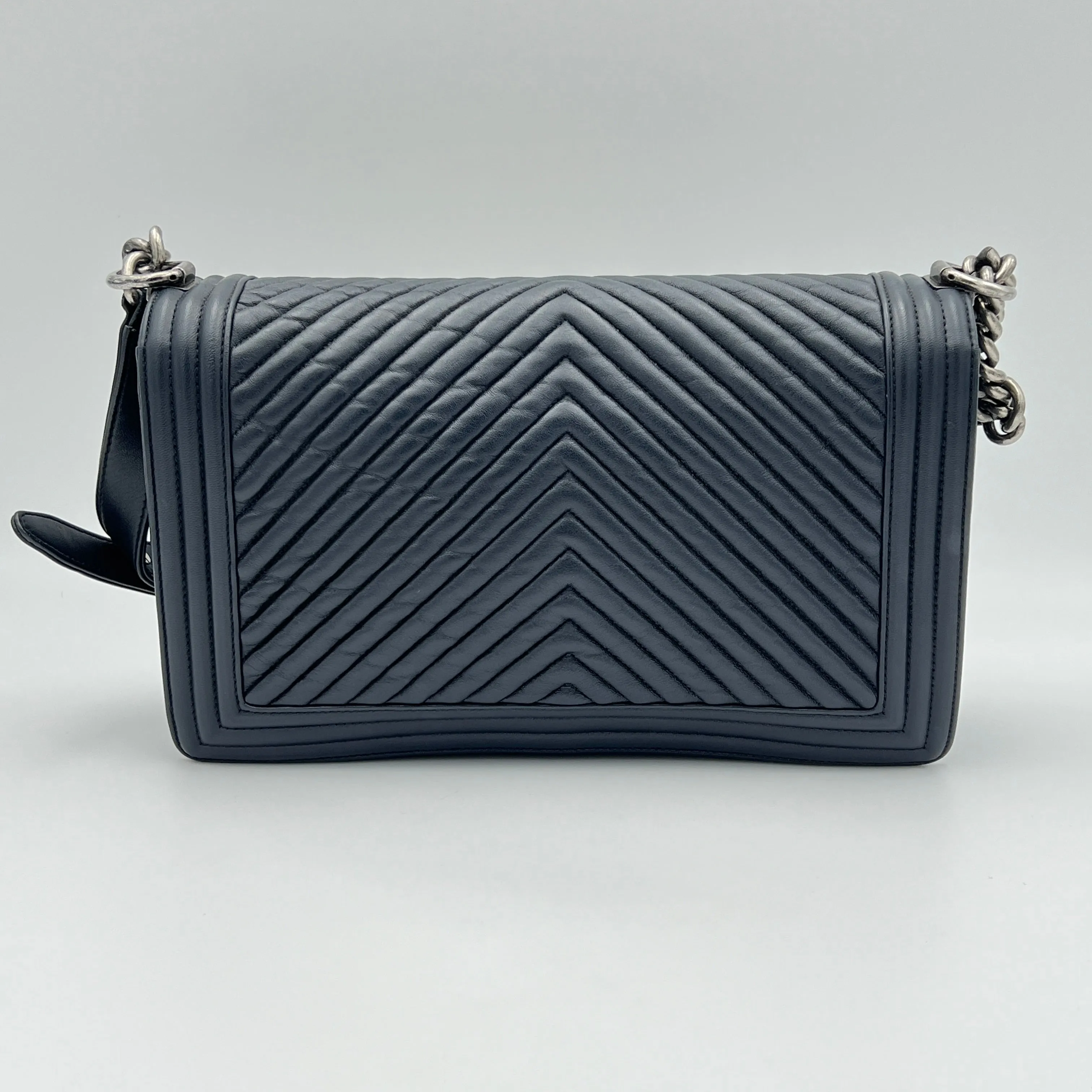 Boy Chevron New Medium Navy Shoulder Bag in Calfskin, Ruthenium hardware