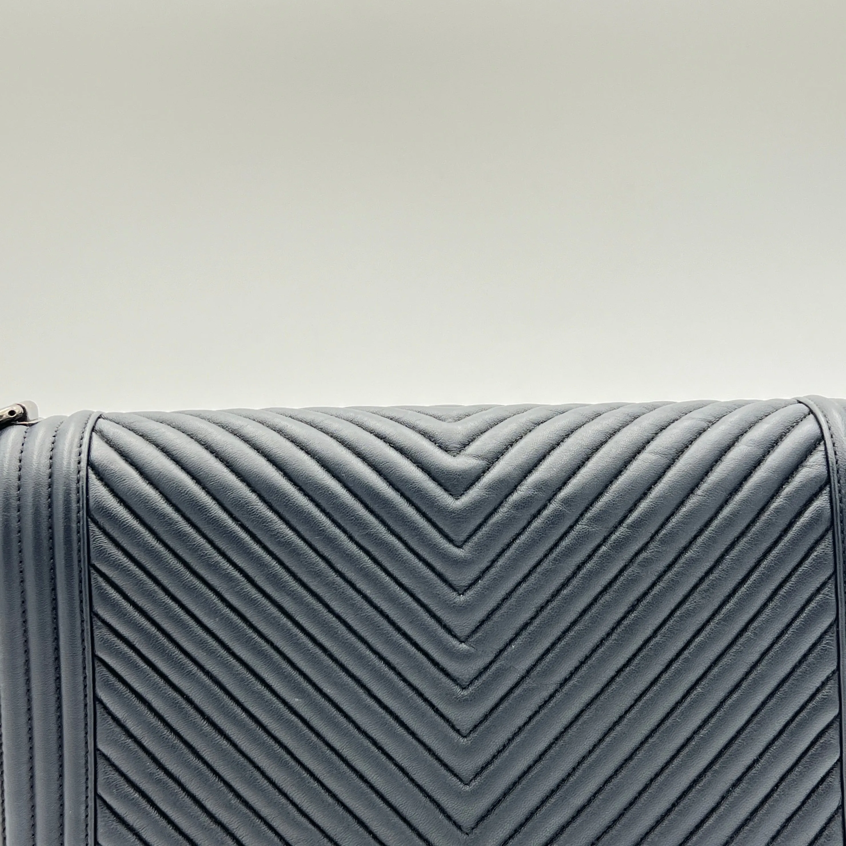 Boy Chevron New Medium Navy Shoulder Bag in Calfskin, Ruthenium hardware