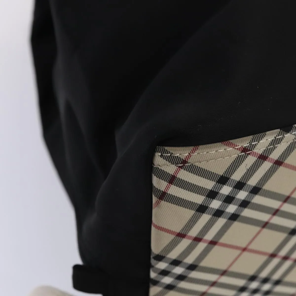 BURBERRY Handbag