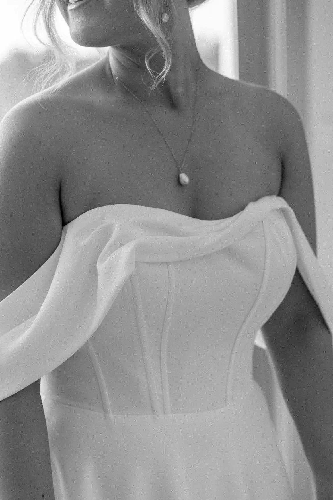 Layla Pearl Necklace