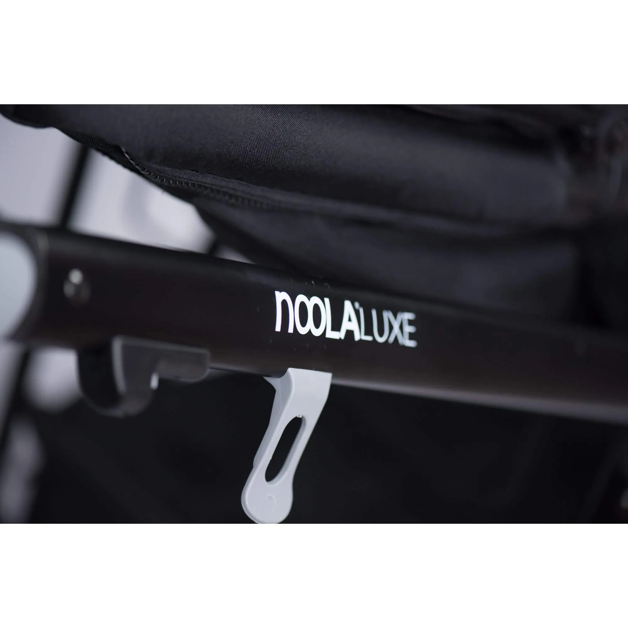 The Luxe 5in1 Travel System